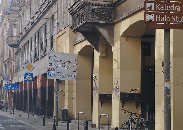 Rotes Haus * Wroclaw