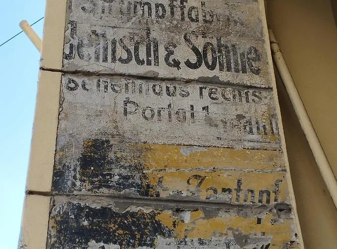 Rotes Haus * Wroclaw